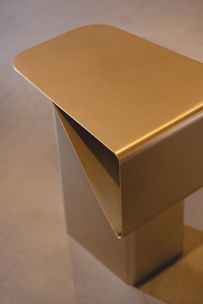 Mesa de Apoio Pilar