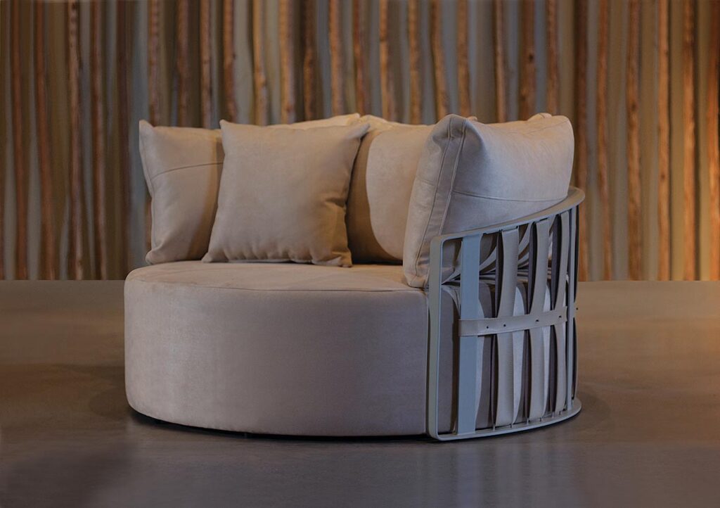 Victoriana Chaise